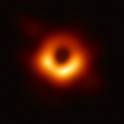 نخستین تصویر سیاه چاله